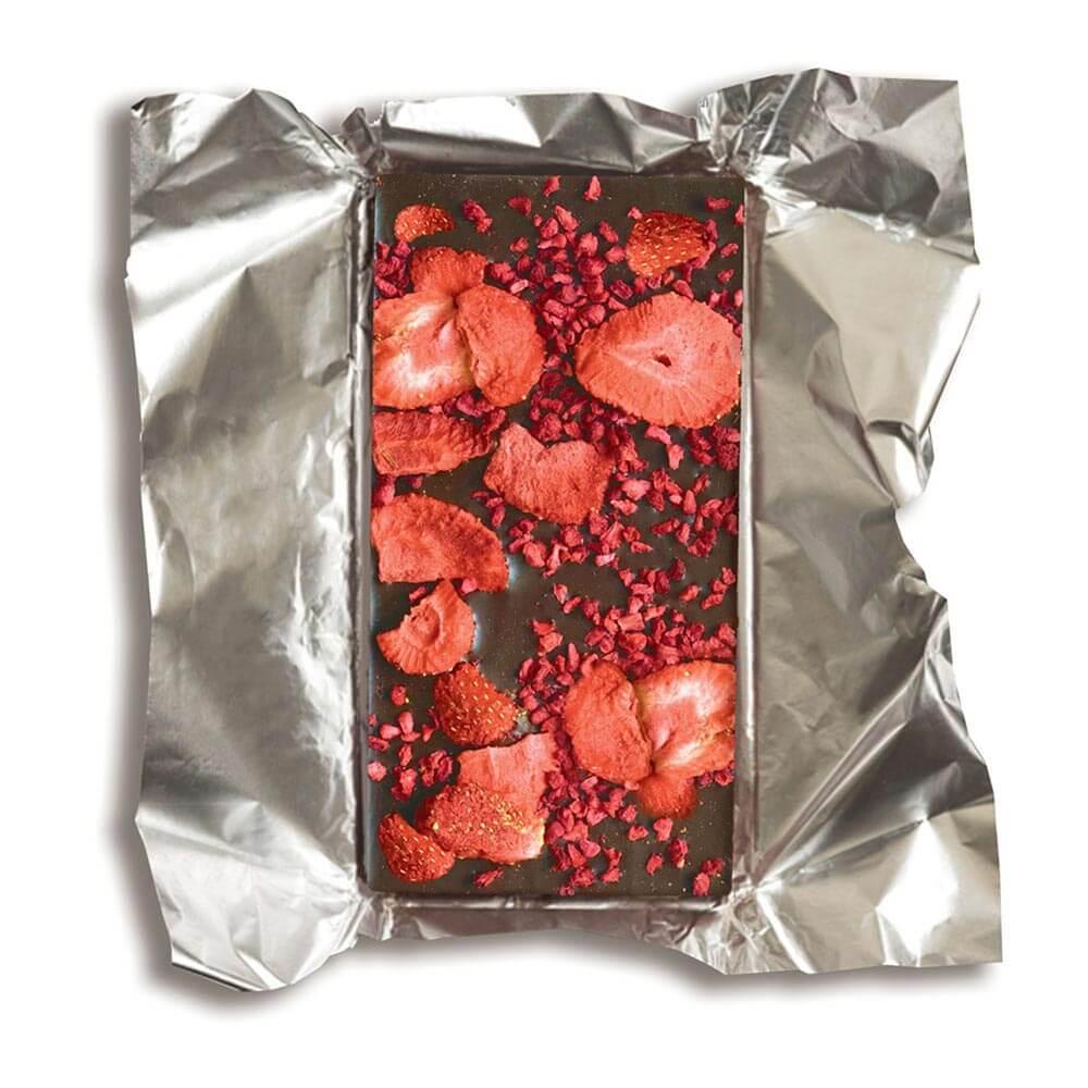 Dirty Cow Hail Mary Berry Plant Based Chocolate Bar 80g